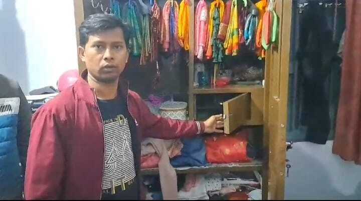 Jamshedpur News : बिष्टुपुर : तीन घंटे में टाटा स्टील कर्मी के क्वार्टर से 15 लाख के गहने व 1.25 लाख नगद की चोरी