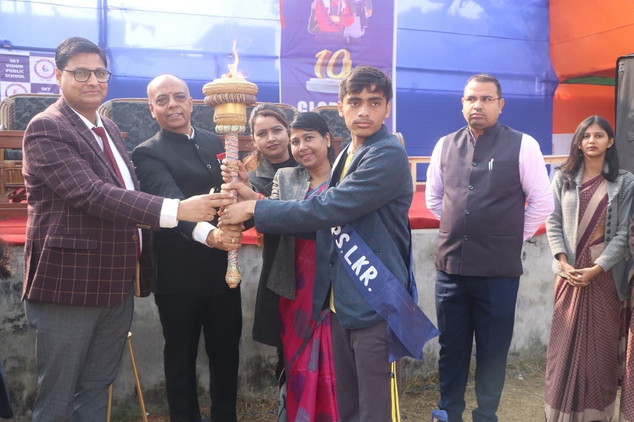 खेल से अनुशासित, स्वस्थ व समयनिस्ठ बनते हैं बच्चे: एडीएम