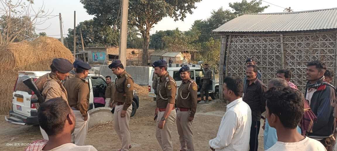 घर में सो रहे युवक को मारी गोली, जख्मी