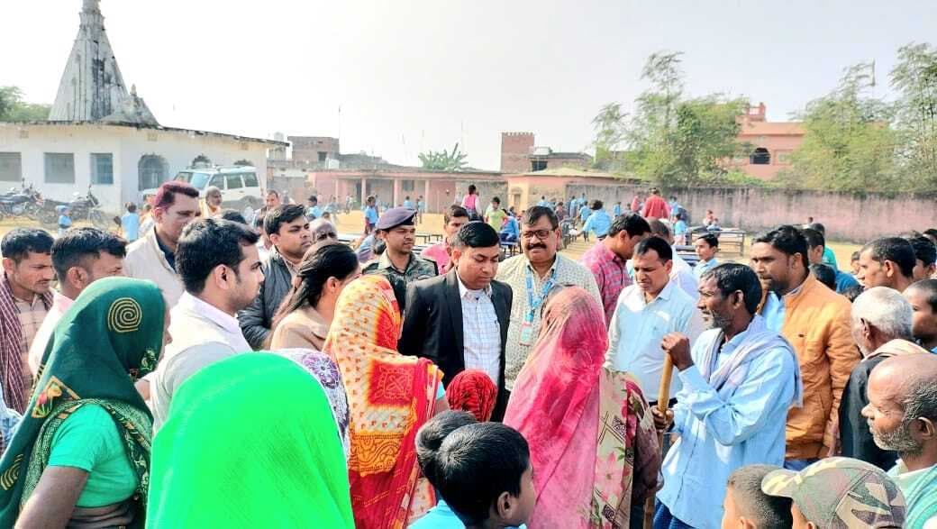 शिविर में विभिन्न योजनाओं के लिए प्राप्त हुए 196 आवेदन