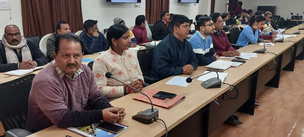 विभिन्न सरकारी व जन कल्याणकारी योजनाओं को ले कार्यशाला