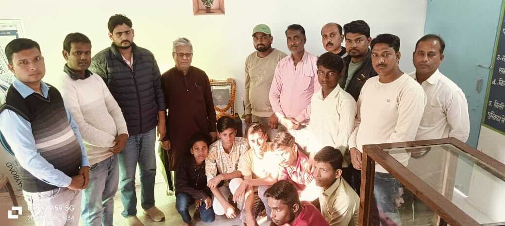 पूर्व पीएम के सम्मान में श्रद्धांजलि सभा आयोजित