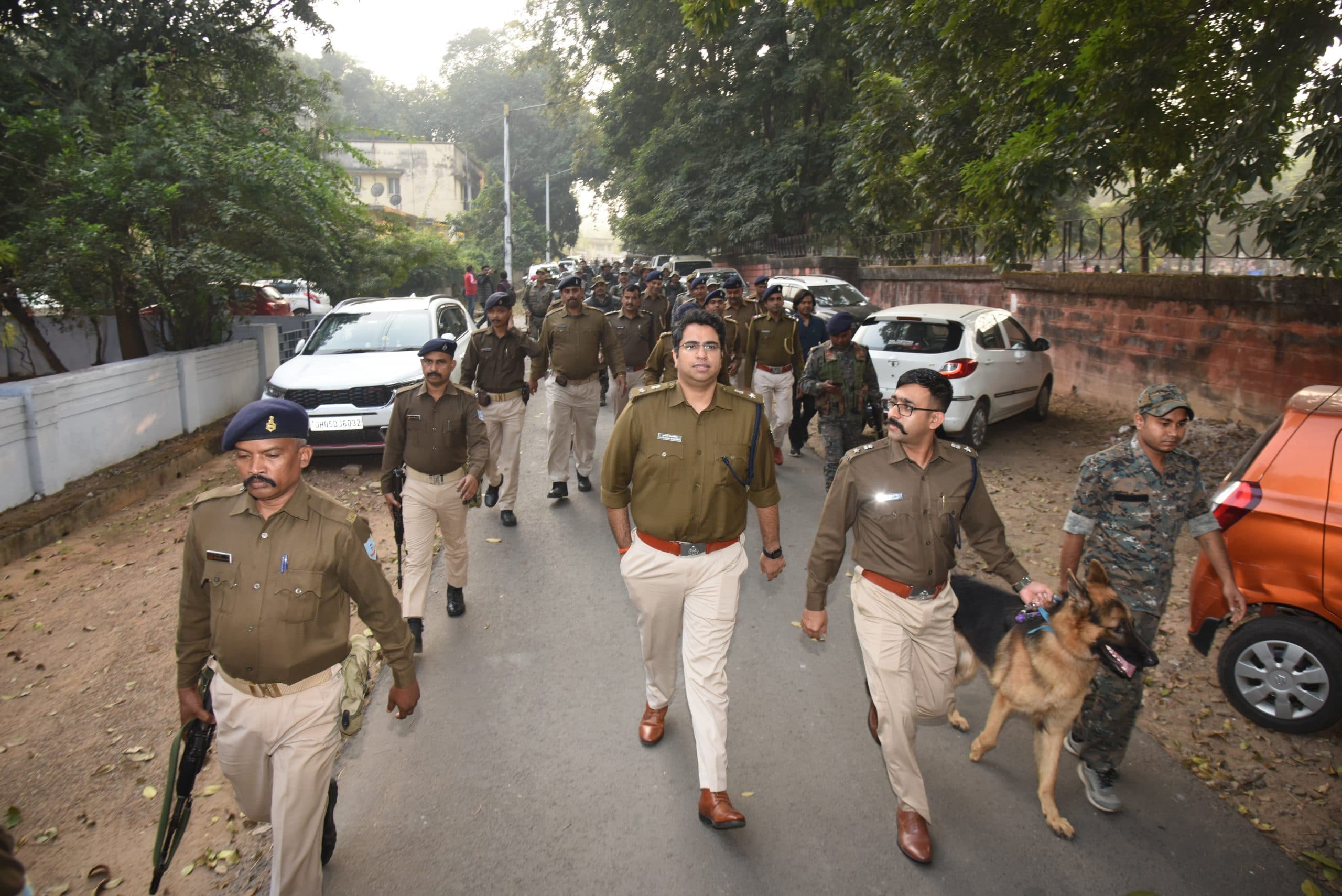 Jamshedpur news. छेड़खानी और हुड़दंग करने वालों पर रहेगी पैनी नजर , होगी कड़ी कार्रवाई