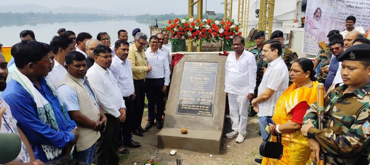 East Singhbhum : राज्य में जनजातीय भाषाओं की पढ़ाई के लिए उच्च स्तरीय कमेटी बनी, कोलकाता में अध्ययन करेगी टीम : रामदास