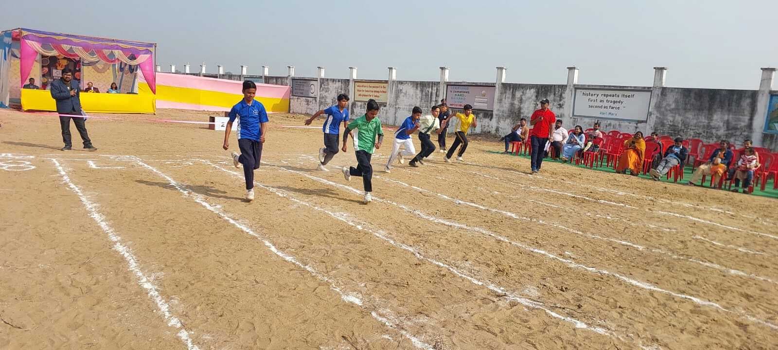 शरीर को स्वस्थ व मन को शांत और केंद्रित बनाता है खेल : एडीएम