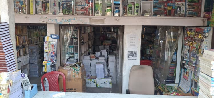 सुशील चौधरी ने दिया एकता का परिचय, एक हजार कुरान पाक बेची
