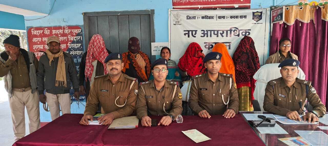 जमीन विवाद में पुलिस पर भीड़ ने किया हमला, एसआई गंभीर रूप से घायल