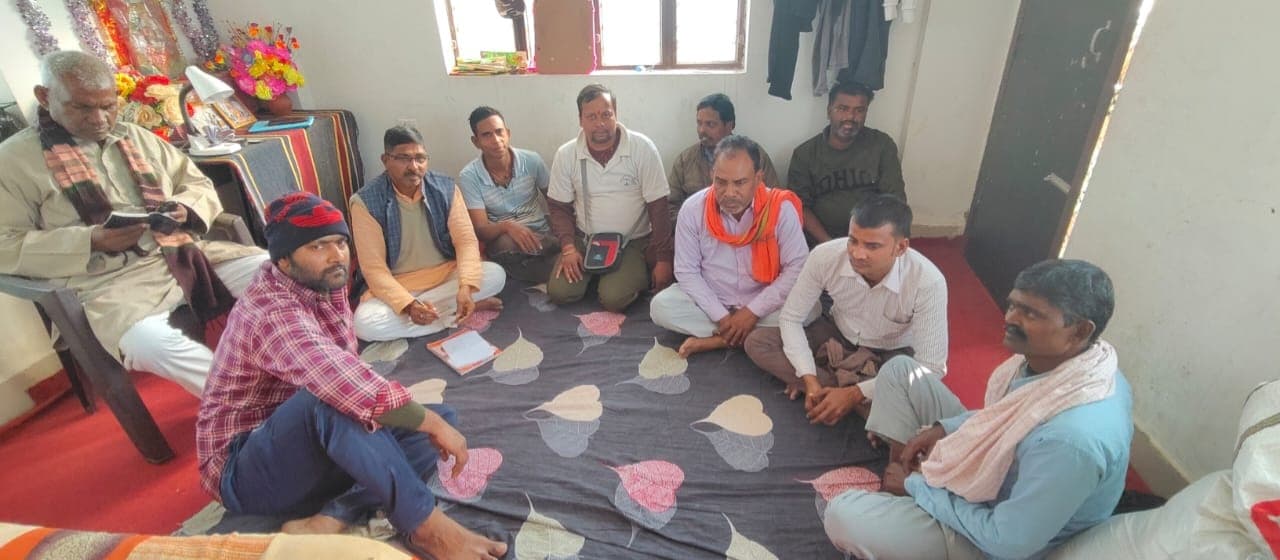 ई-रिक्शा चालक संघ की बैठक में सम्मेलन की तैयारी पर चर्चा