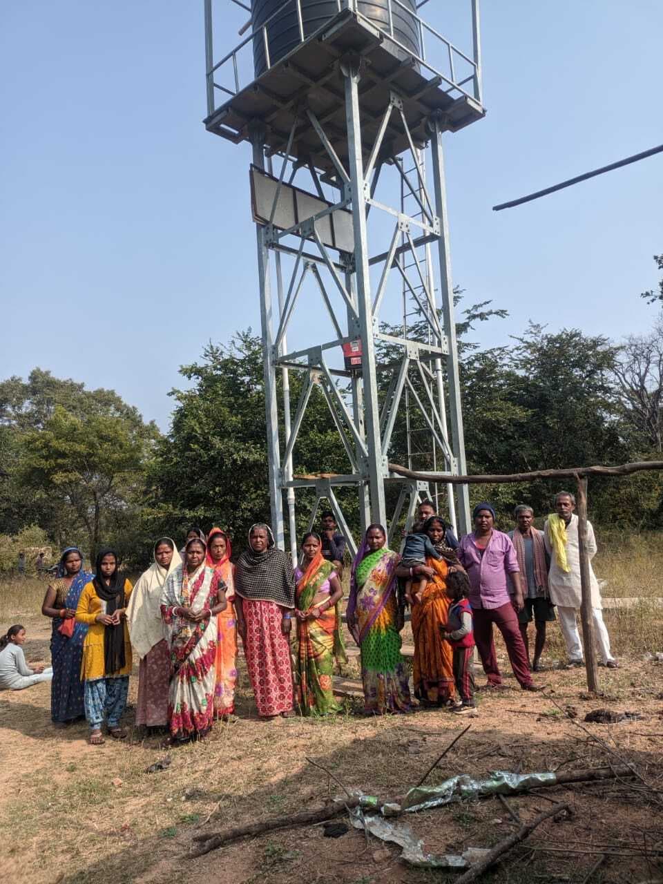 मोरवाई पंचायत में जलमीनार खराब, तरस रहे ग्रामीण