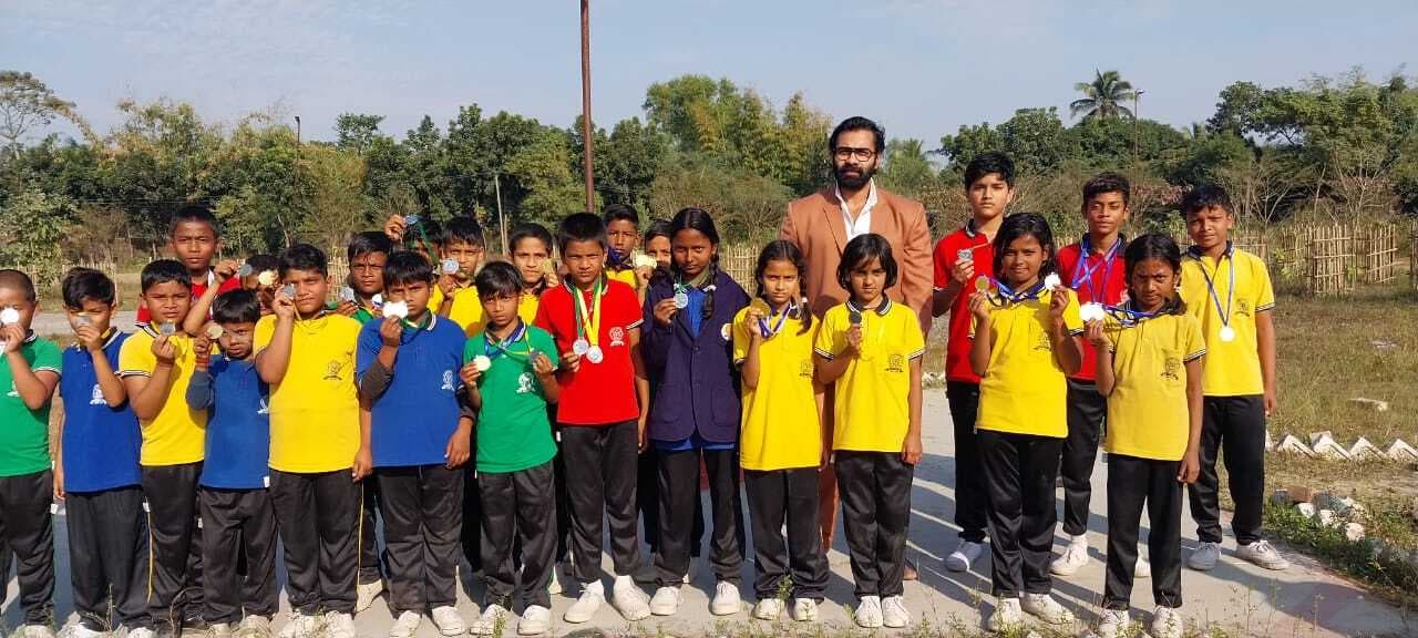 मिलिया कॉन्वेंट इंग्लिश स्कूल में वार्षिक खेल महोत्सव का भव्य आयोजन