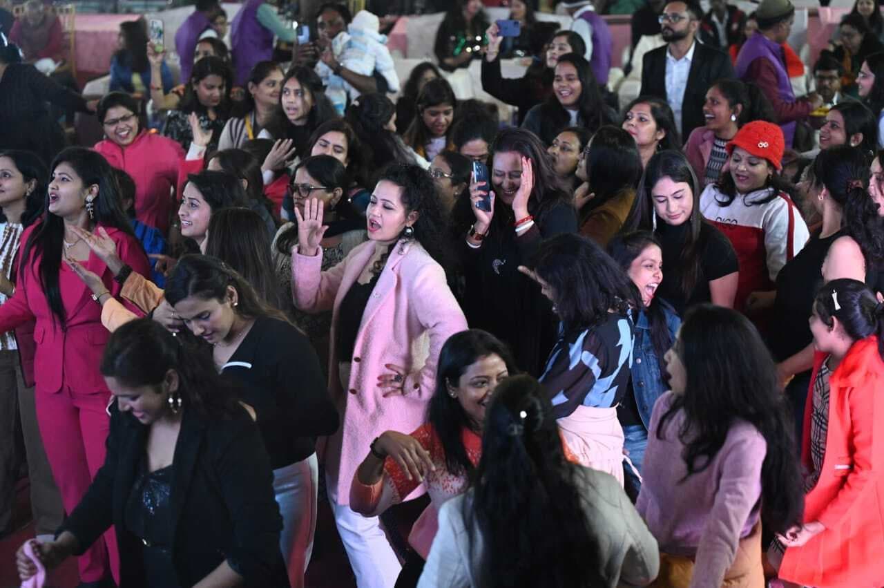 Bokaro News : नववर्ष का काउंट डाउन शुरू, जश्न में सभी डूबे