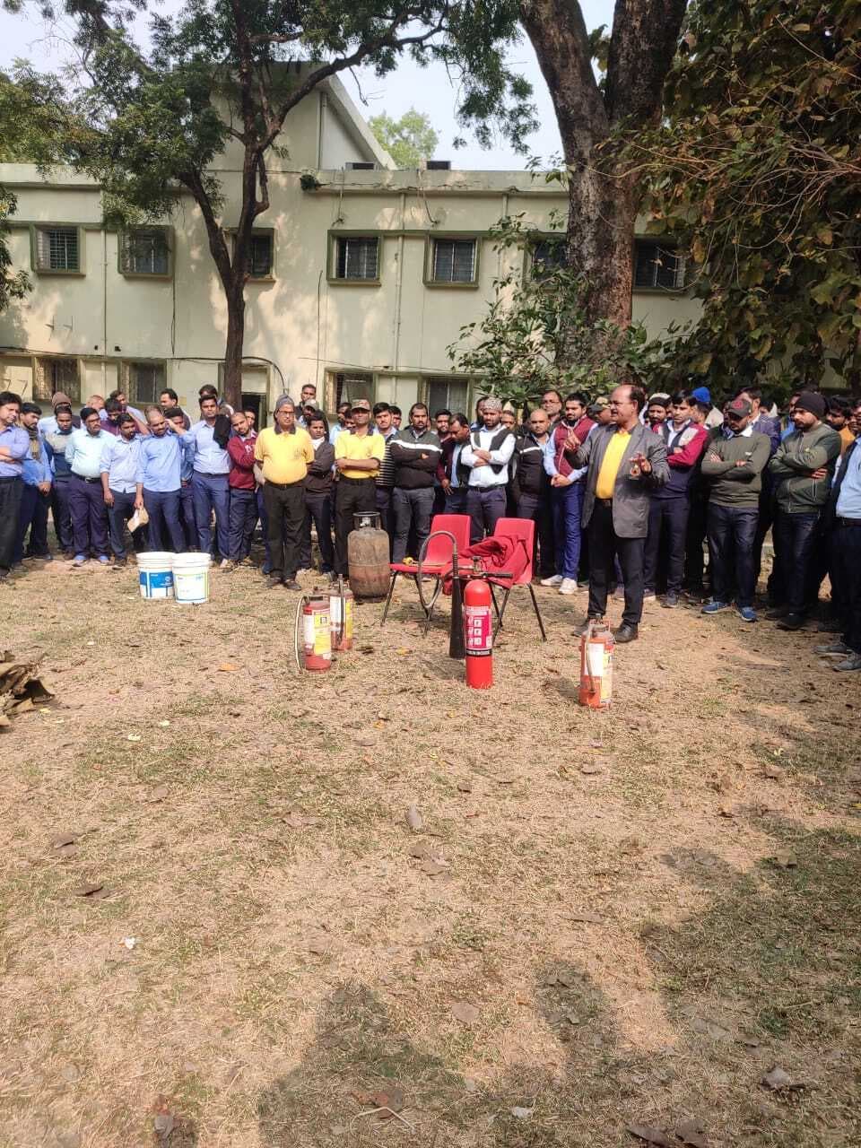 Jamshedpur News : इंजन के उपकरणों का ठीक से रख-रखाव न होना आग का मुख्य कारण : अंशुमन