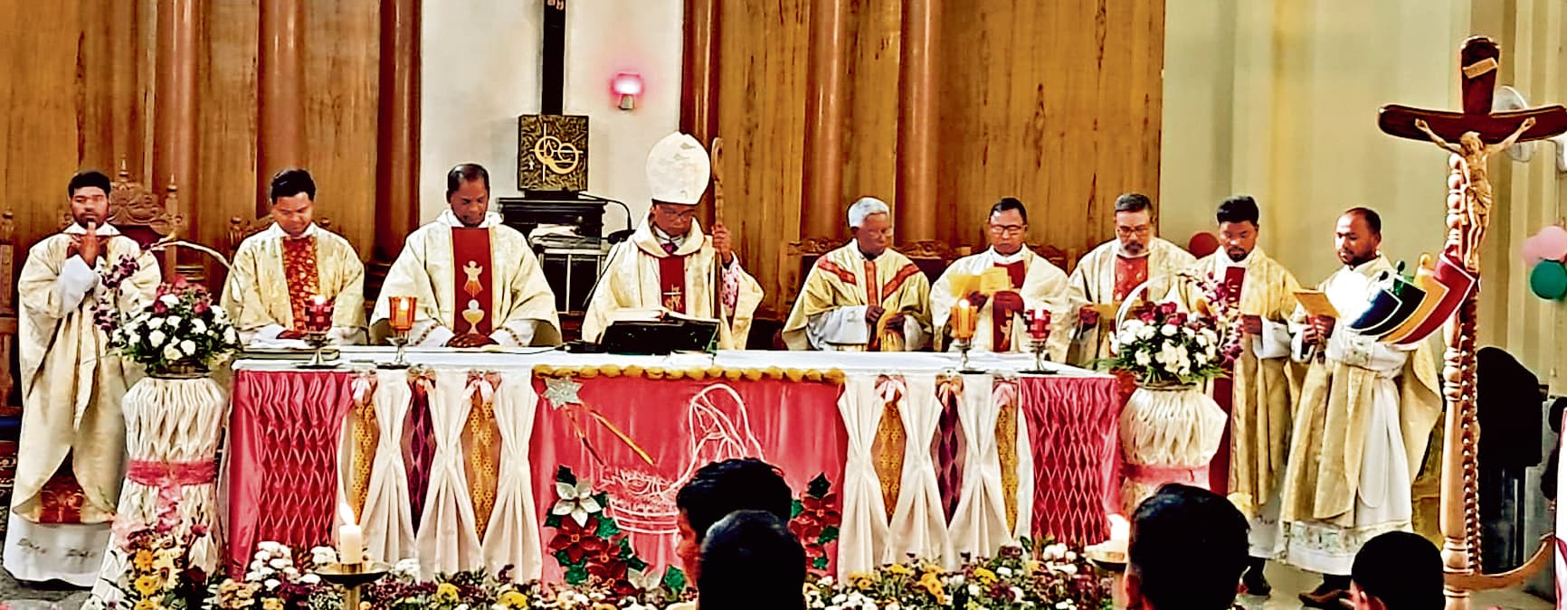 ranchi news : महाधर्माध्यक्ष विंसेंट आईंद ने रांची में किया जुबिली वर्ष 2025 का उदघाटन