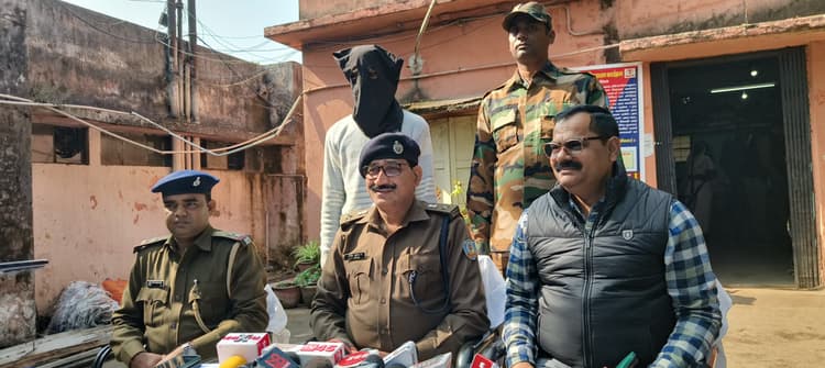 Dhanbad News : चेतन की हत्या करने के लिए शूटर फैजल से पांच लाख रुपये में तय हुआ था सौदा