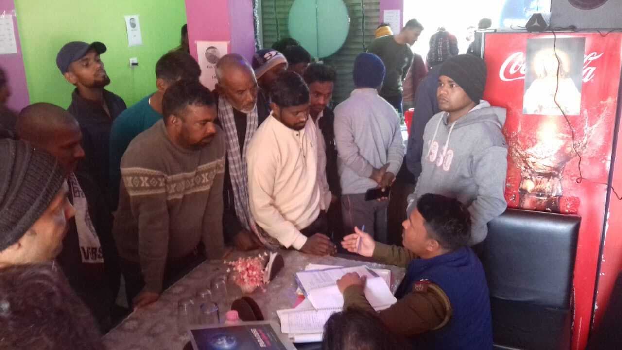 संदिग्ध परिस्थिति में डिलीवरी ब्वॉय की रेस्टोरेंट में मौत, परिजन ने लगाया हत्या का आरोप