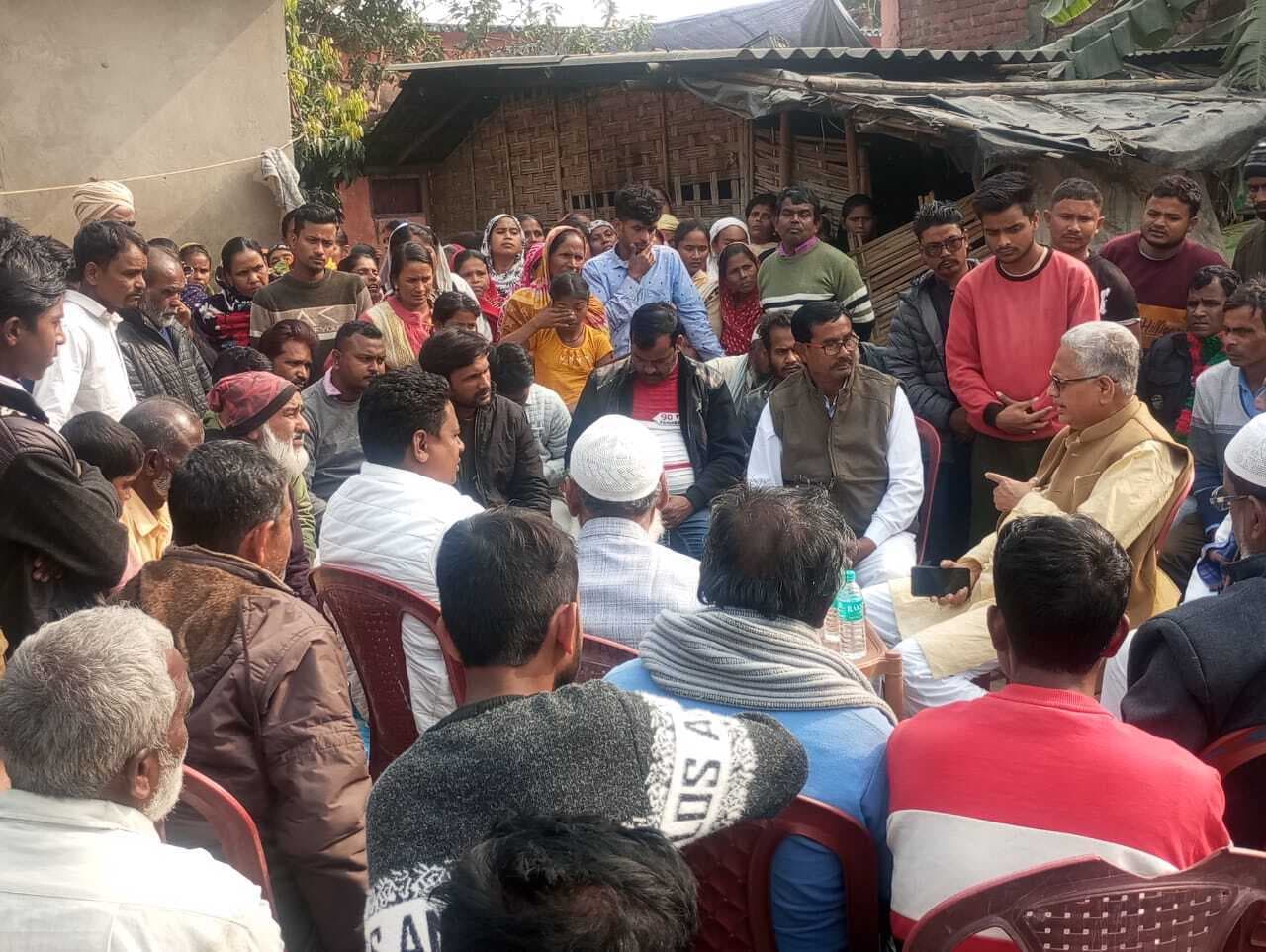 दोषी पुलिस कर्मियों को बर्खास्त कर चलाया जाए हत्या का मामला . कमरूल