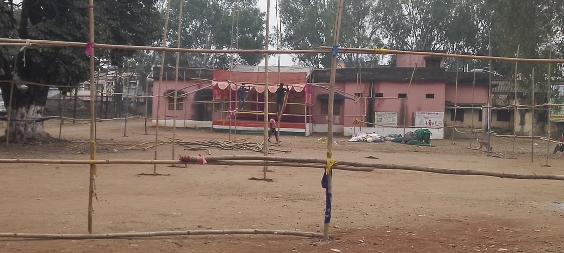 पोड़ैयाहाट प्रखंड में सोहराय की तैयारी शुरू, गांव में गूंजने लगे गीत