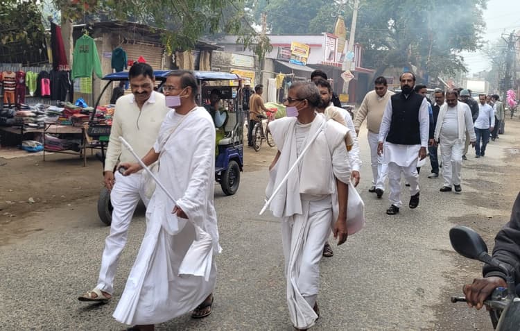 चरित्रात्माओं का किशनगंज प्रवेश,नववर्ष पर विशेष अनुष्ठान