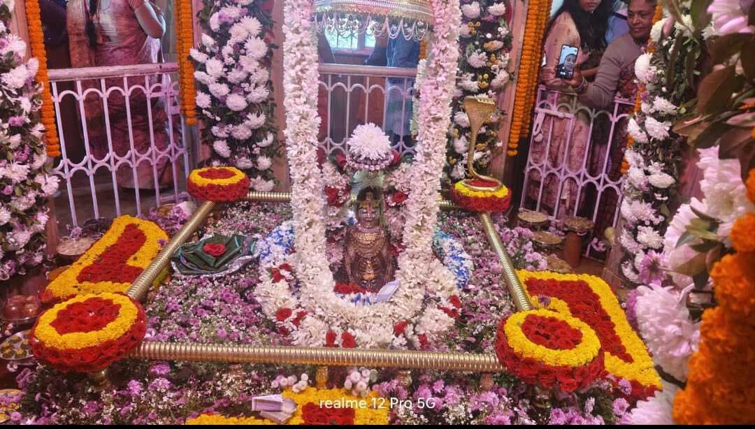 ranchi news : नववर्ष पर तड़के चार बजे खुलेगा पहाड़ी मंदिर का पट, गिरजाघरों में होगी आराधना