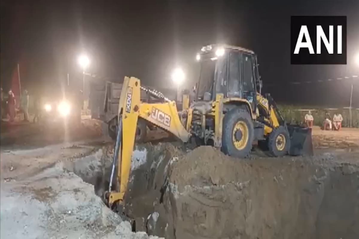 Rajasthan Borewell: अब रैट माइनर्स से आस, 70 घंटे से बोरवेल में फंसी है चेतना, जारी है खुदाई