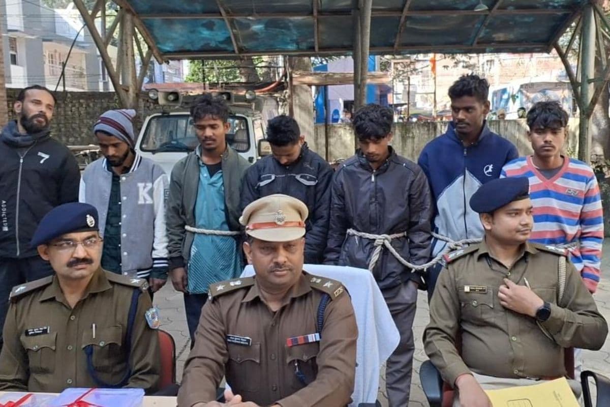 जेल से बेल पर निकला था बाहर, बाइक लेकर भागते ऐसे पकड़ाया, रांची पुलिस ने दो को भेजा जेल