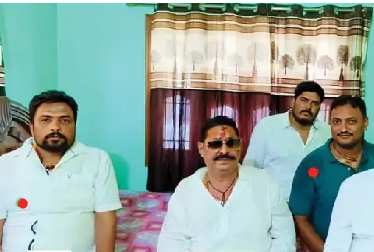 मोकामा में सुलग रही बदले की आग? मुकेश बना टारगेट! गहरा रहा सोनू-मोनू और अनंत सिंह गुट का विवाद