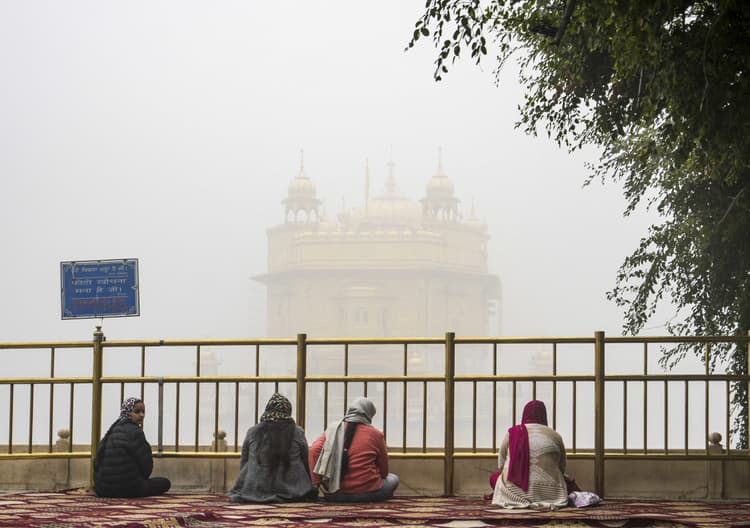 Weather Forecast: जनवरी में क्यों सता रही है गर्मी! क्या सर्दी की हो गई है विदाई, जानें मौसम पर IMD का ताजा अपडेट