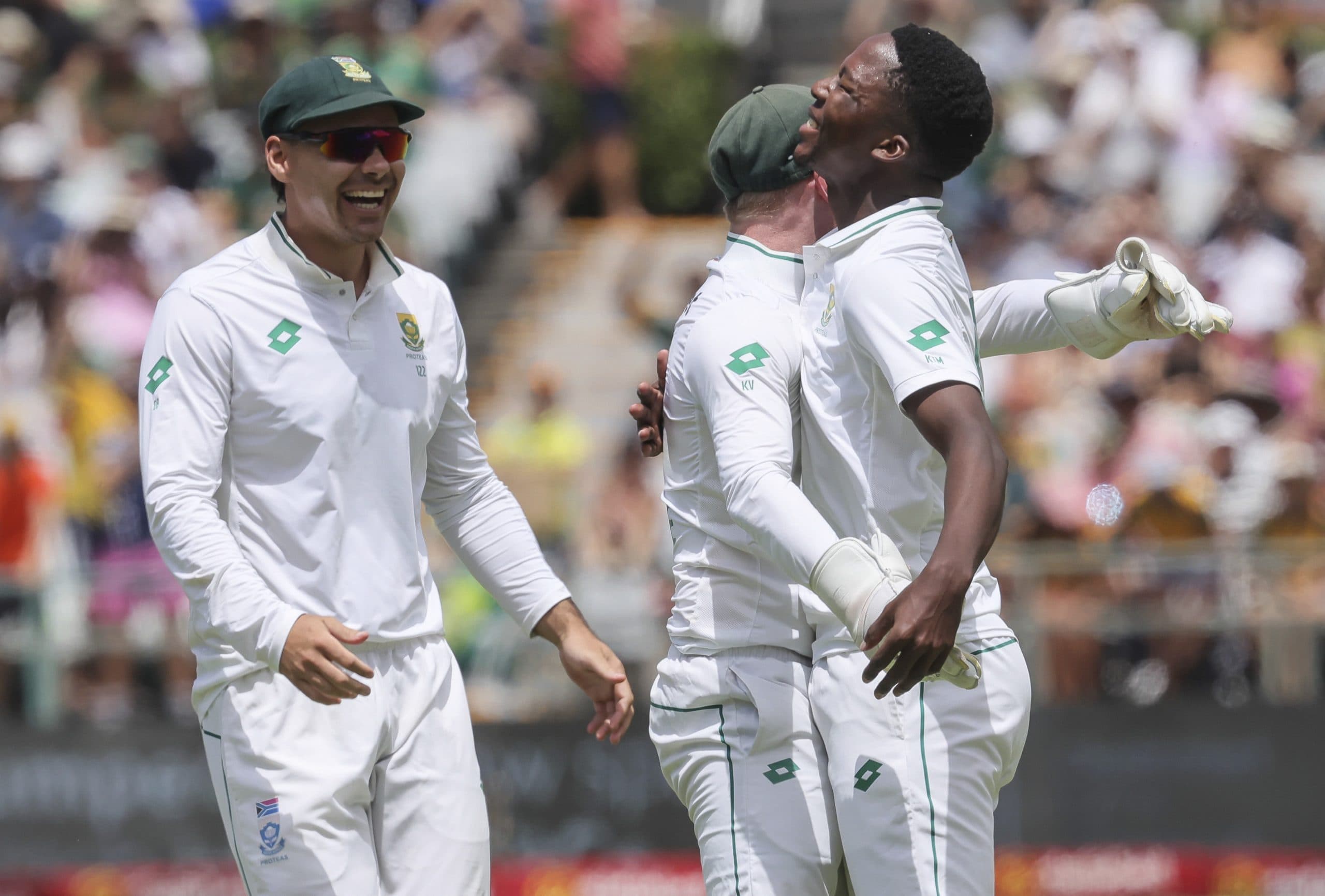 SA vs PAK: पाकिस्तान को 10 विकेट से रौंदकर दक्षिण अफ्रीका ने सीरीज पर किया कब्जा