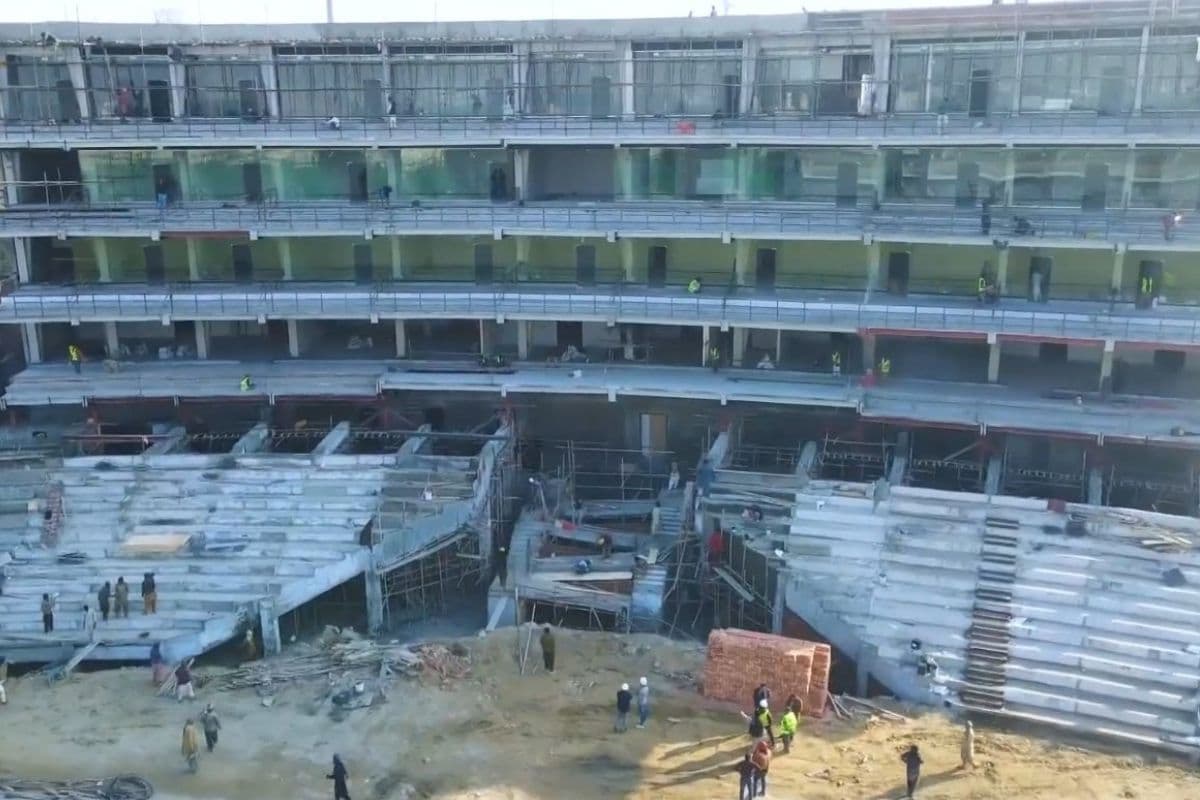 पाकिस्तान में कैसे होगी Champions Trophy? केवल 24 दिन बचे और स्टेडियम अब तक पूरे नहीं!