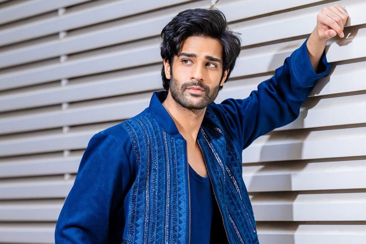 Aaman Devgan: डेब्यू फिल्म की रिलीज से पहले ही अजय देवगन के भतीजे की झोली में आई हॉरर-कॉमेडी 'झलक', डिटेल्स पढ़े