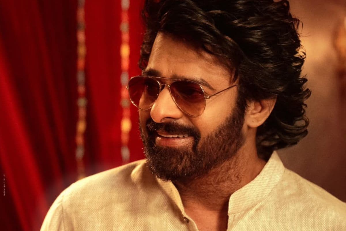 The Raja Saab: प्रभास की 'द राजा साब' की आगे खिसकी रिलीज डेट, नए पोस्टर में दिखा एक्टर...