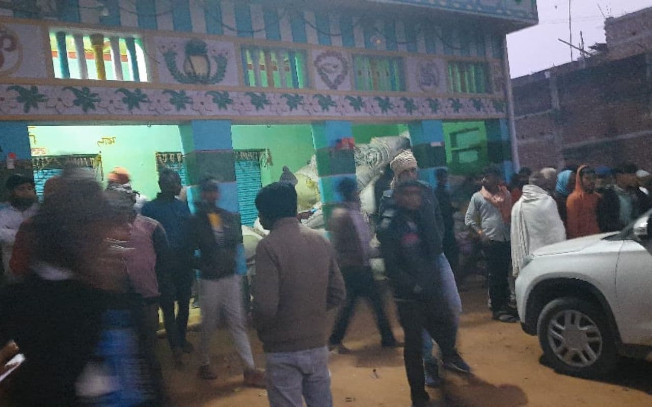 Bihar Crime: पत्नी की हत्या कर फंदे से लटकाया, पिता ने ससुरालवालों पर लगाए गंभीर आरोप