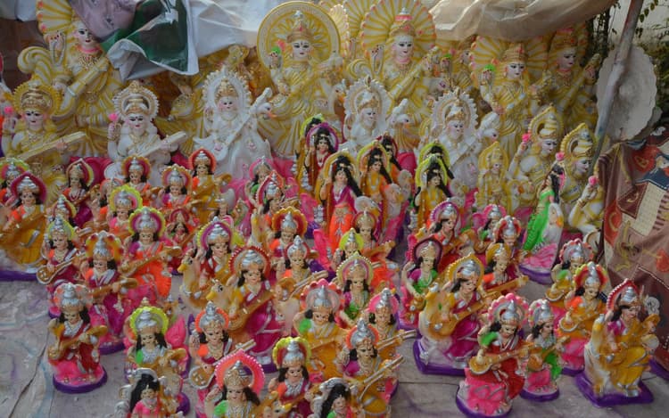 Basant Panchami 2025: वसंत के आगमन की तैयारी, जानें सरस्वती पूजा का शुभ मुहूर्त