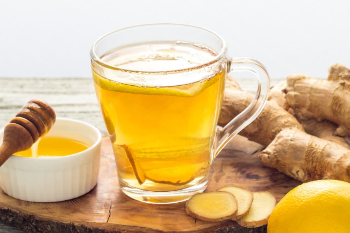 Health Tips: कोलेस्ट्रॉल को करना चाहते हैं कम? इन तरीकों से करें अदरक का सेवन