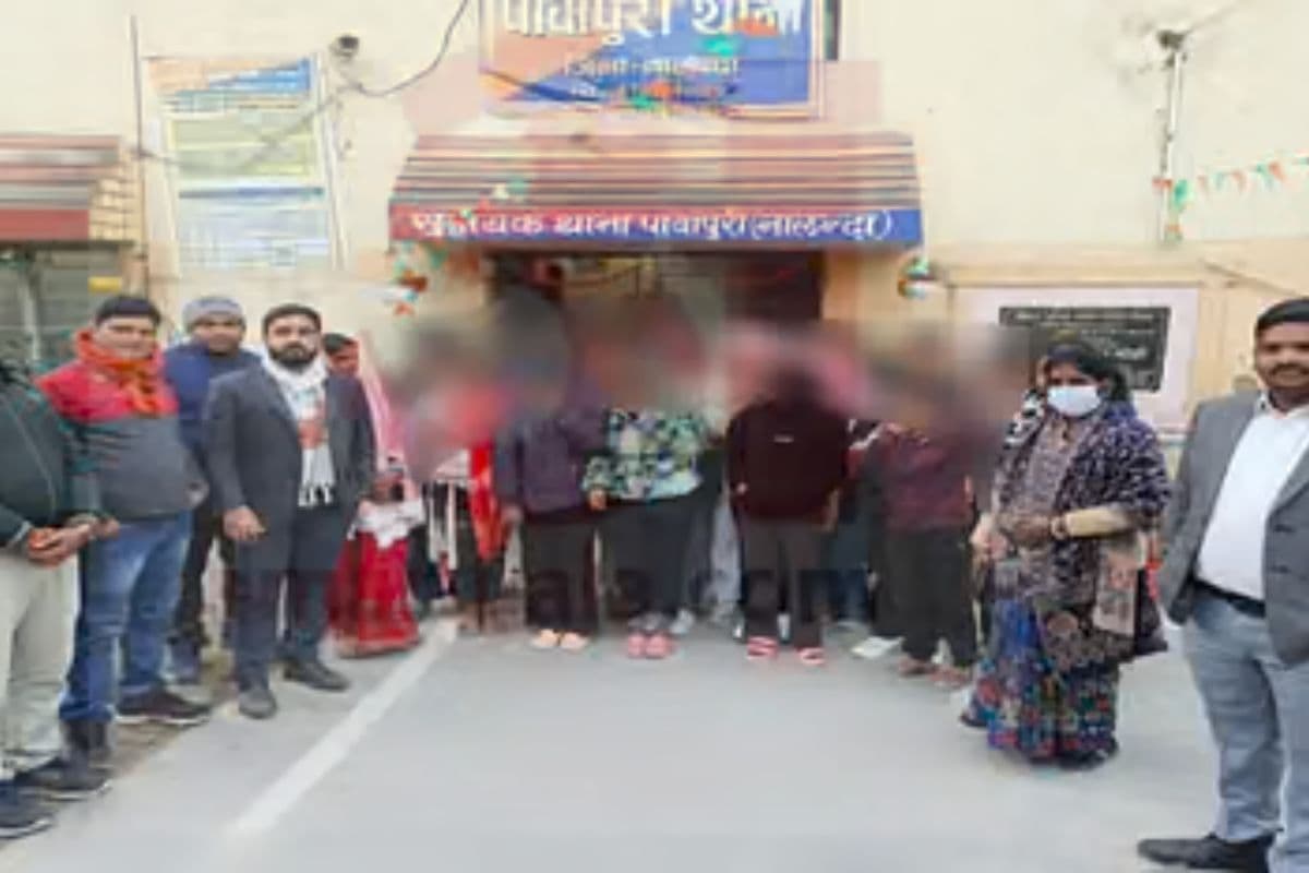 ऑर्केस्ट्रा के नाम पर नाबालिगों का शोषण, नालंदा में 30 लड़कियां रेस्क्यू, संचालिका समेत चार गिरफ्तार