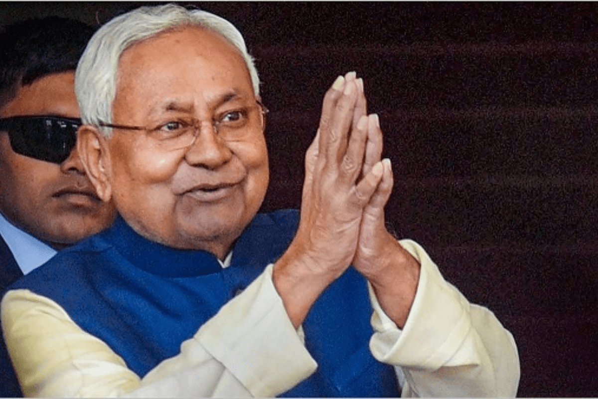 मुख्यमंत्री नीतीश कुमार का जन्मदिन आज, पीएम नरेंद्र मोदी समेत अन्य नेताओं ने इस अंदाज में दी बधाई...