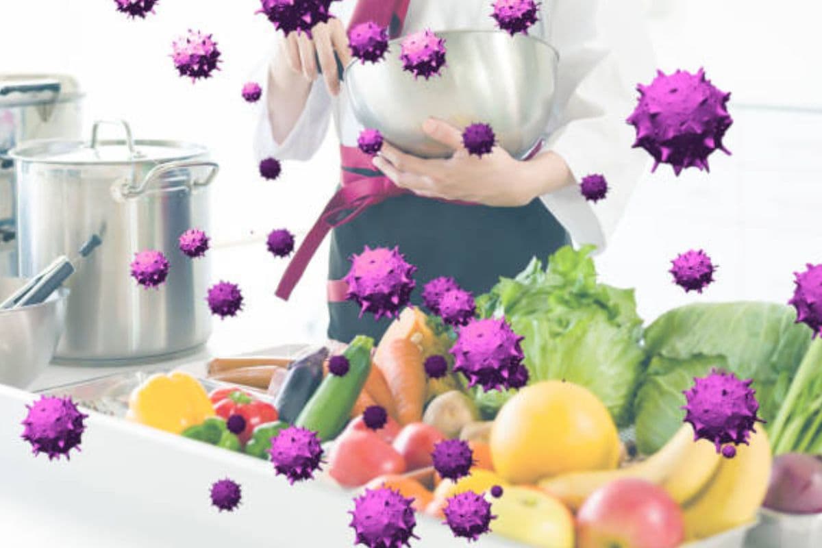 Cancer Cause: किचन में छिपे हैं कैंसर के खतरे, जल्द हटा लें ये चीजें