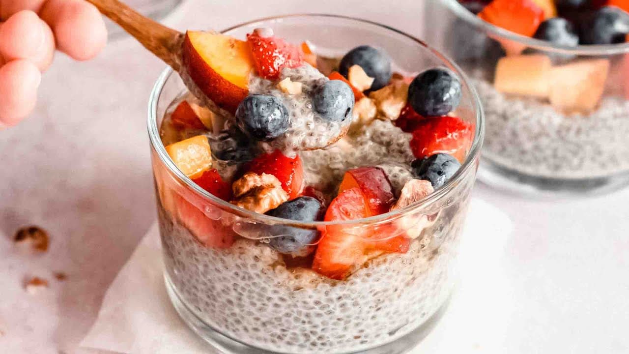 Weight Loss Recipe : चीआ सीड्स पुडिंग की मदद से कम कर सकते है बढ़ते वजन को, जानें आसान विधि
