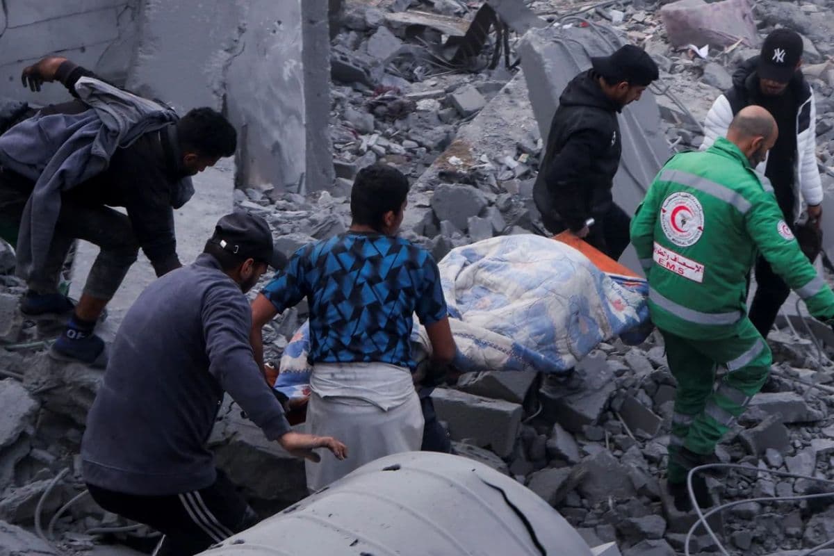 गाजा पर कहर, इजरायली हमलों में 72 घंटों में 184 मौतें, बढ़ती हिंसा पर अंतरराष्ट्रीय ऐक्शन की मांग