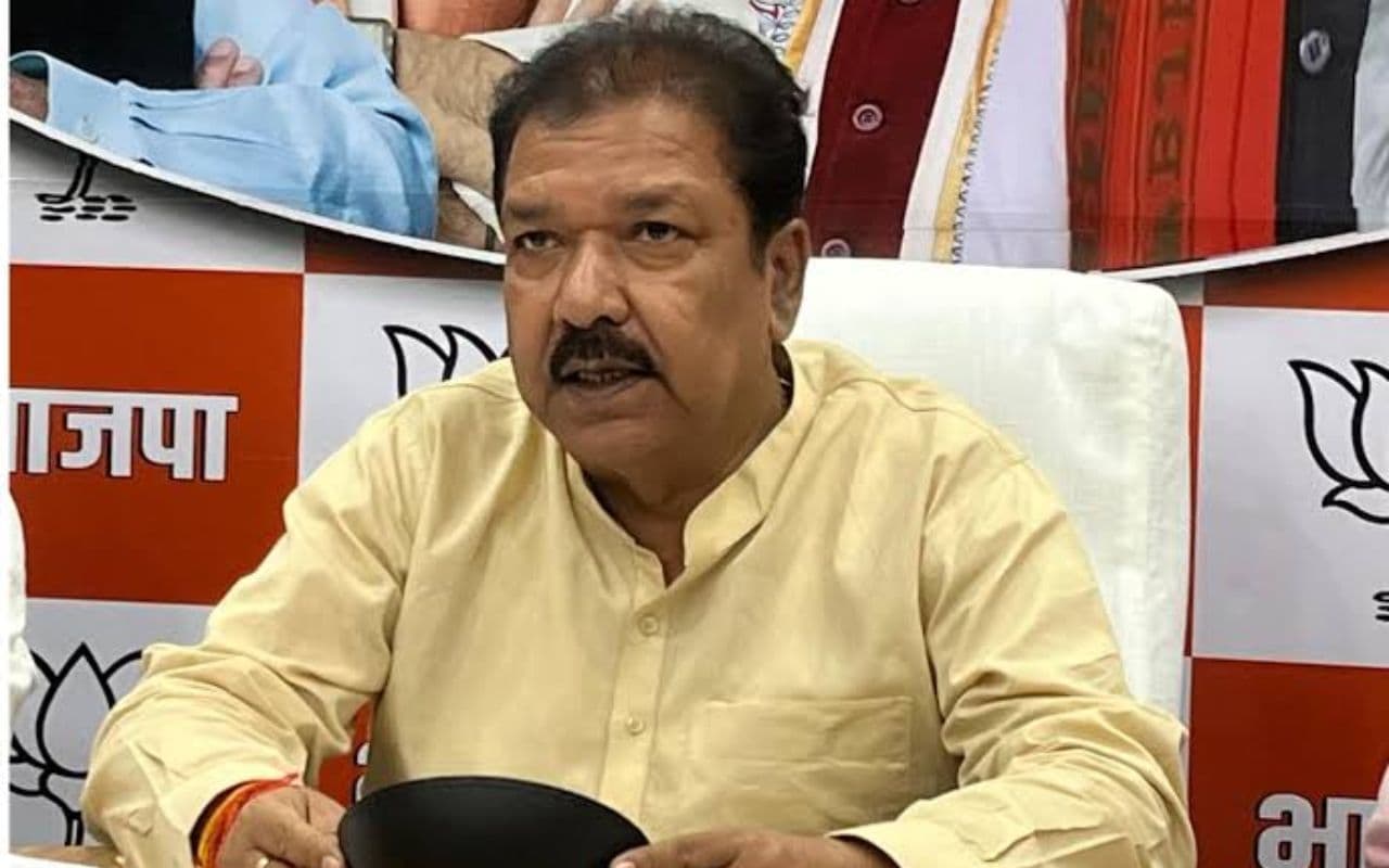 ‘लालू परिवार अपराध के जनक, समेटने में वक्त तो लगेगा’, मोकामा गोलीकांड पर बोले मंत्री दिलीप जायसवाल
