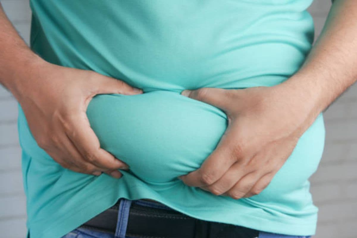 Fat Loss Tips: डेली रूटीन में शामिल करें ये वॉकिंग टिप्स, लटकती तोंद से मिलेगा छुटकारा