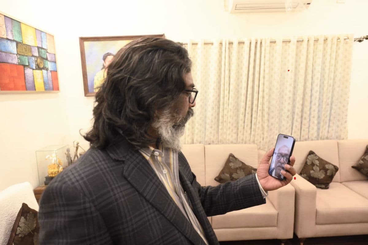 सीएम हेमंत सोरेन ने दिए धनबाद हिंसक झड़प की जांच के आदेश, घायल एसडीपीओ के पिता से बात कर दिया ये आश्वासन