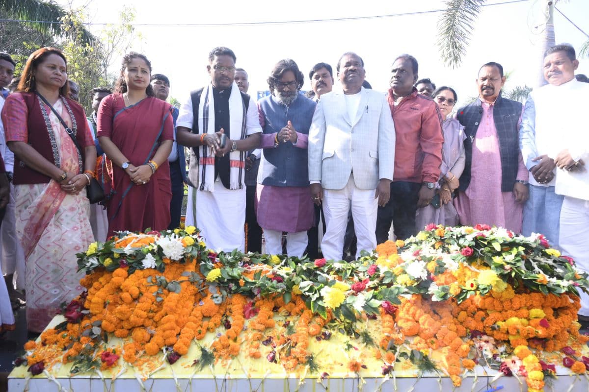 सीएम हेमंत सोरेन बोले, गुआ गोलीकांड की तरह खरसावां गोलीकांड के शहीदों और आंदोलनकारियों को भी मिलेगा सम्मान
