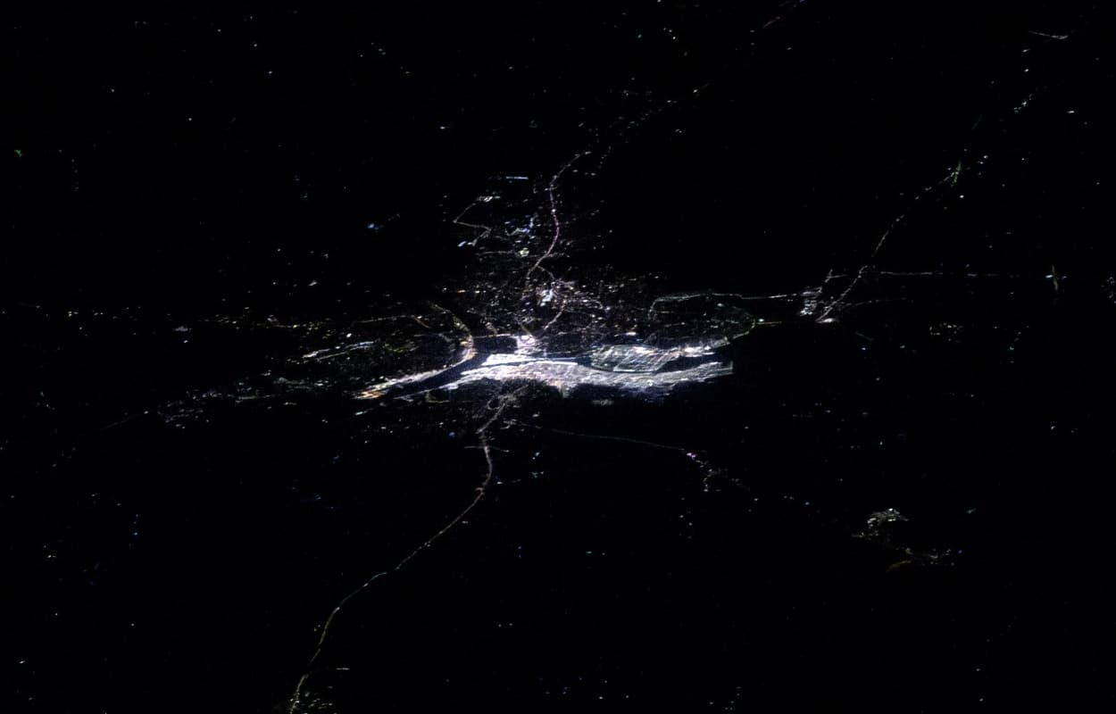 MAHA KUMBH 2025 MAHA KUMBH 2025