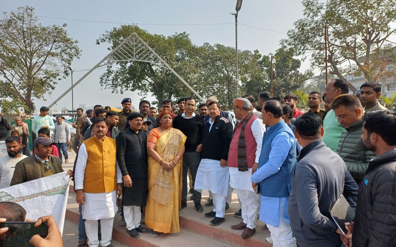 Bihar News: ’15 प्रतिशत काम हुआ और फंड की कमी हो गई’, सीएम नीतीश के मंत्री ने एई को लगाई कड़ी फटकार