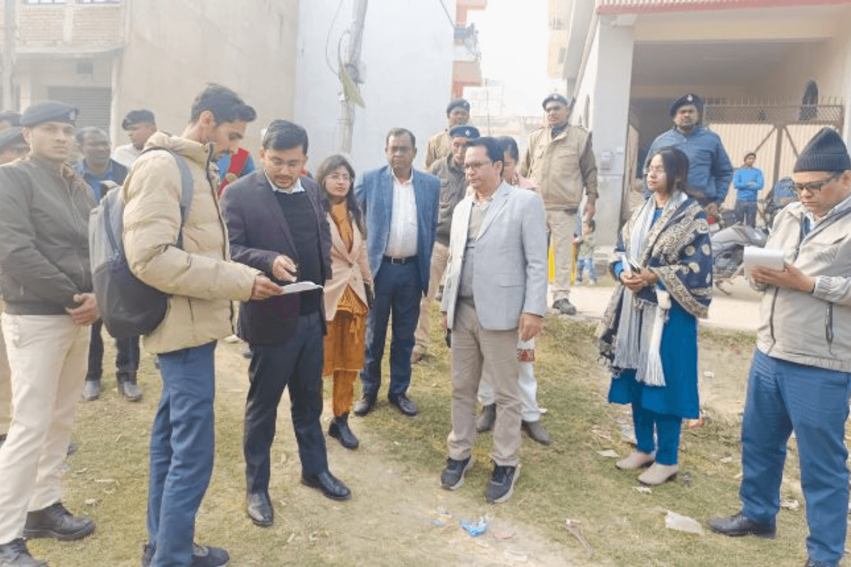 Muzaffarpur News: कांटी राजस्व कर्मचारी को सस्पेंड करने का निर्देश, दाखिल-खारिज में अनियमितता का आरोप