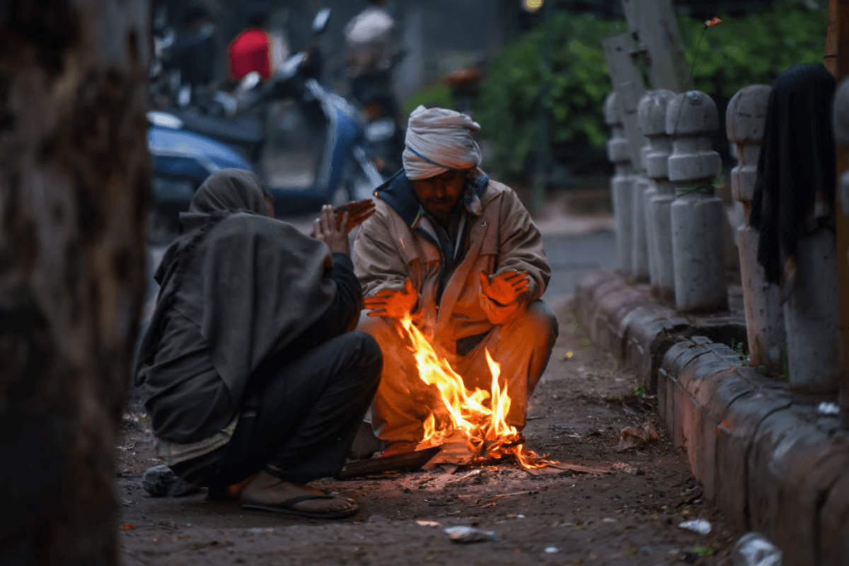 Muzaffarpur Weather: पारा चढ़ने से लोगों को मिली राहत, दिन में धूप का साथ, जानिए आज कैसा रहेगा मौसम?
