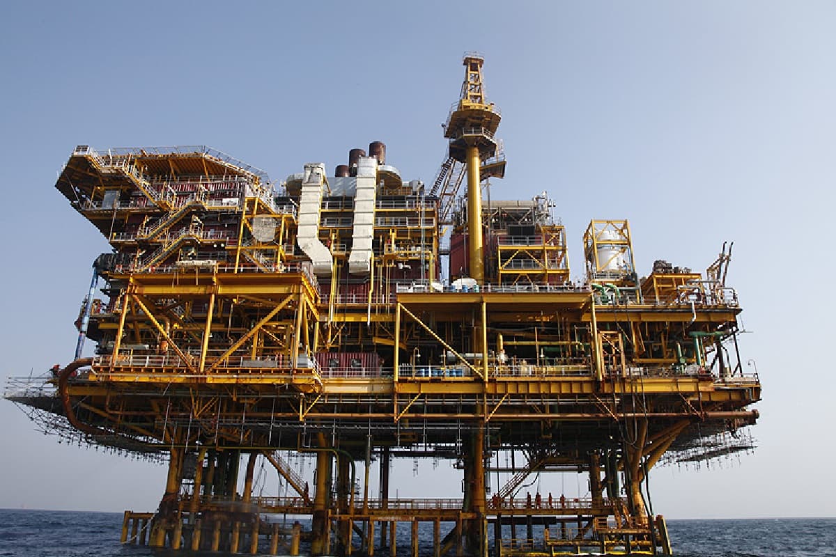 बीपी को मिला ओएनजीसी के मुंबई हाई के परिचालन का ठेका, शेयरों में तेजी आने की उम्मीद