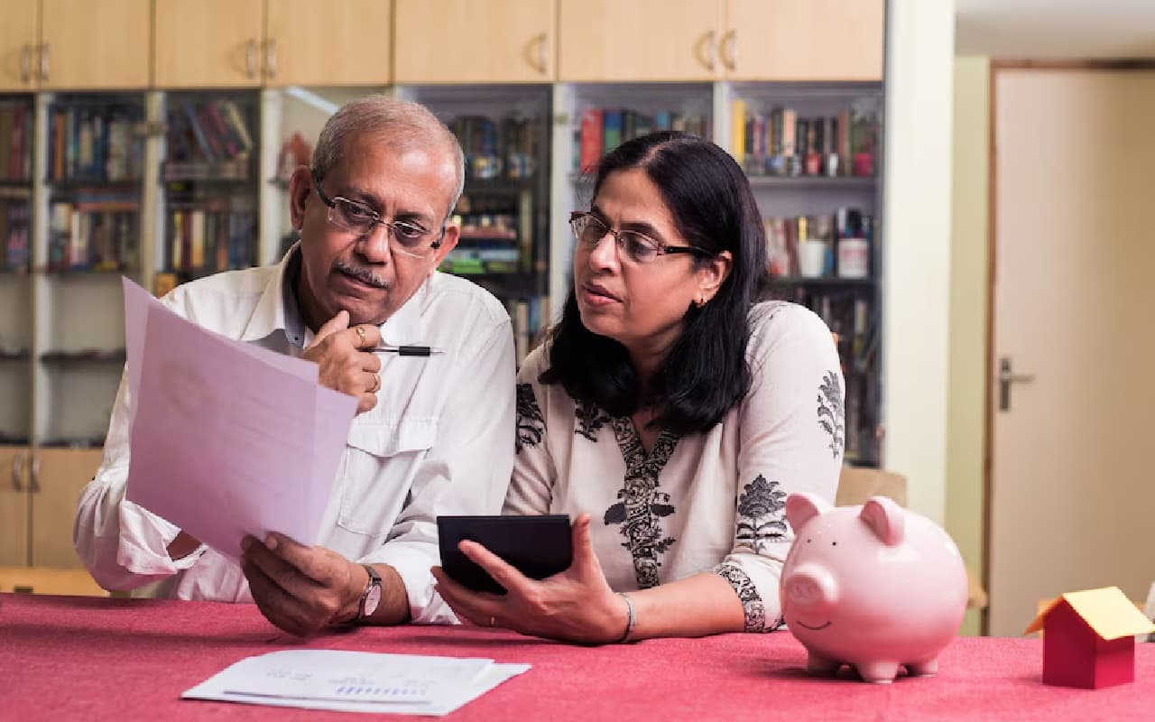 PM Awas Yojana 2025: अब मिडिल क्लास को भी मिलेगा घर बनाने का मौका, जानिए कैसे करें आवेदन