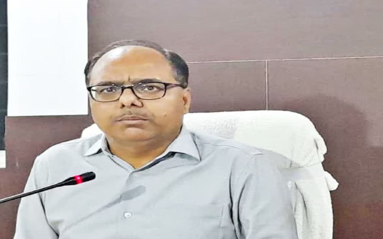 Patna School: पटना में सभी स्कूलों का बदला समय, डीएम चंद्रशेखर ने जारी किया आदेश